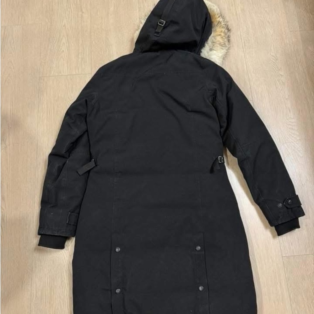 Canada Goose Black Kensington Parka with Fur Hood - Picture 5 of 6